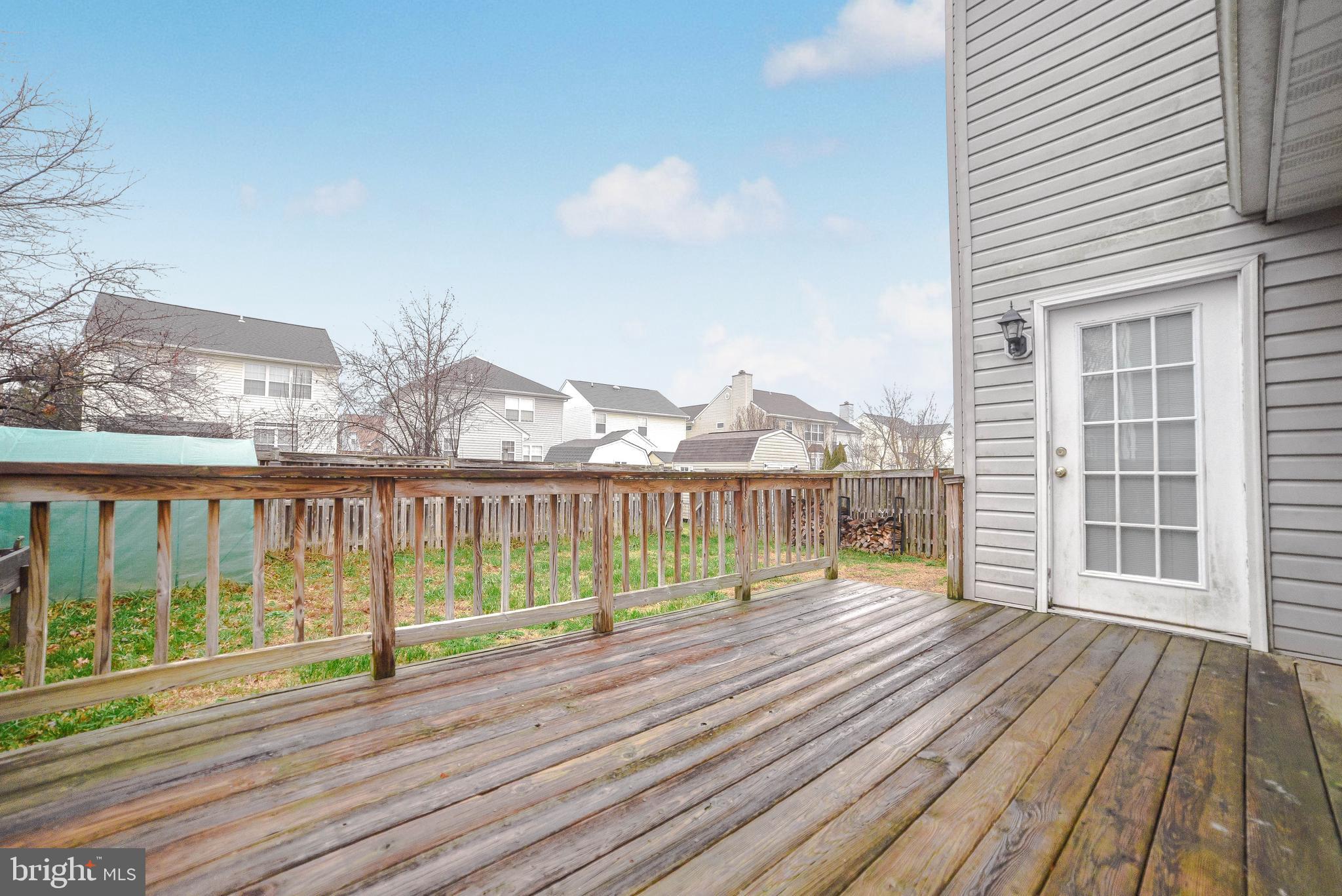 ST CHARLES SUB - HAMPSHIRE - Residential