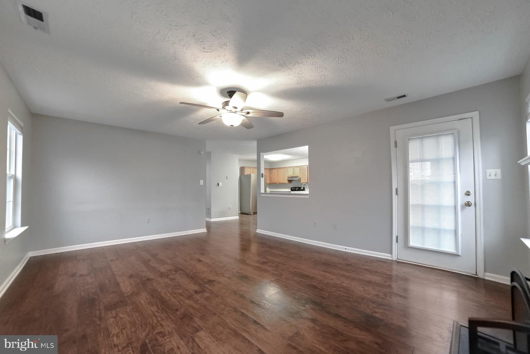 ST CHARLES SUB - HAMPSHIRE - Residential