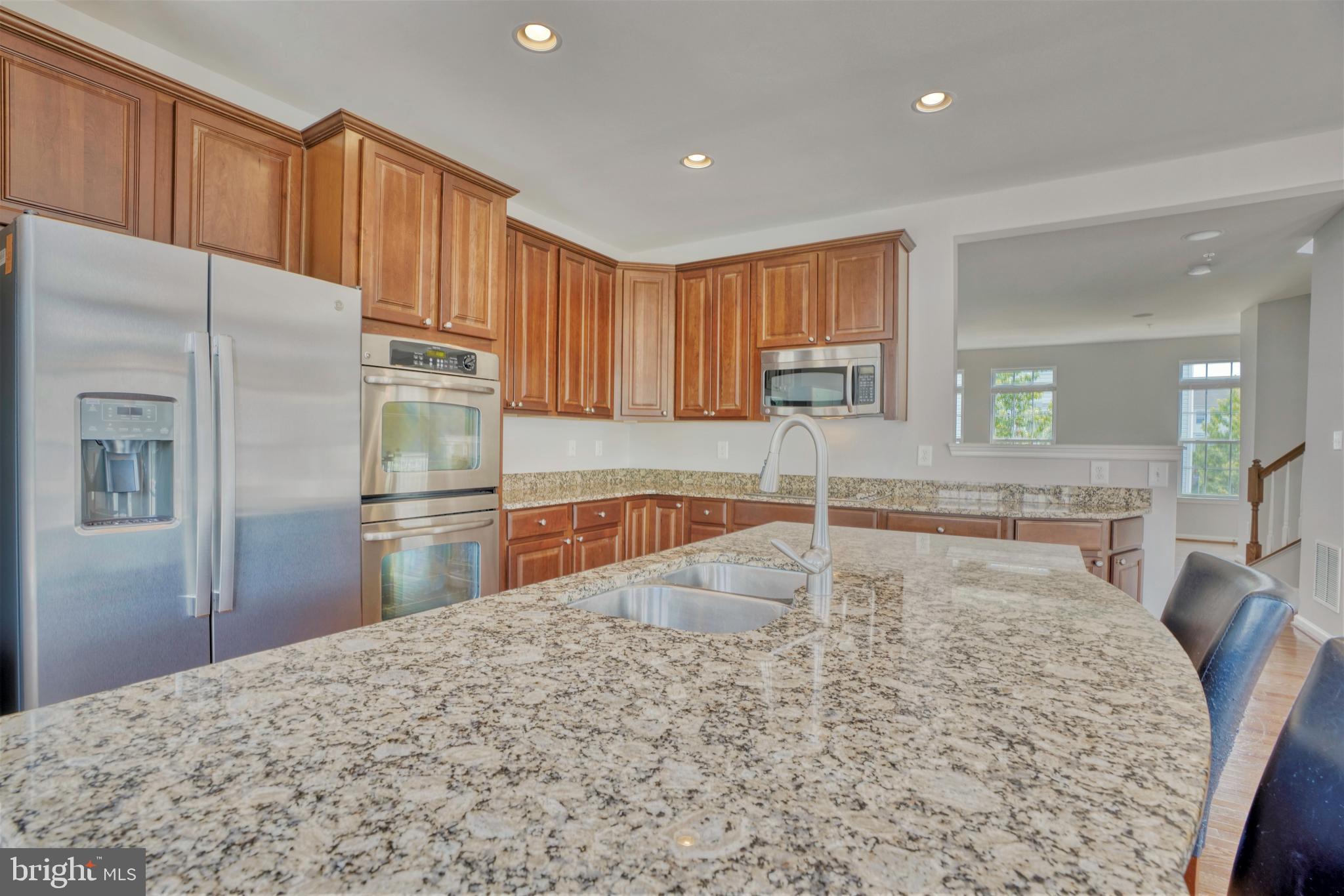 VILLAGES OF DORCHESTER - Residential