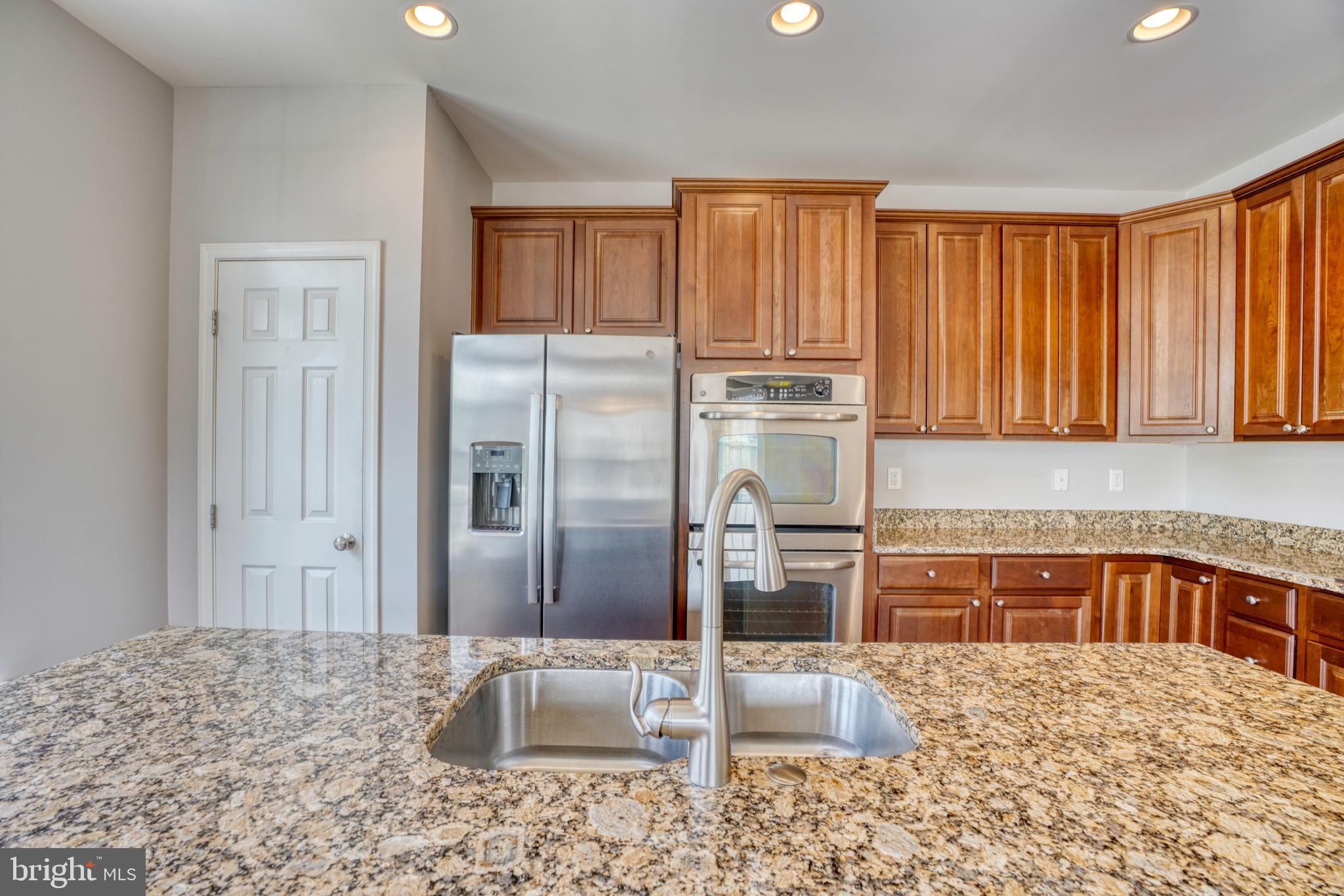 VILLAGES OF DORCHESTER - Residential