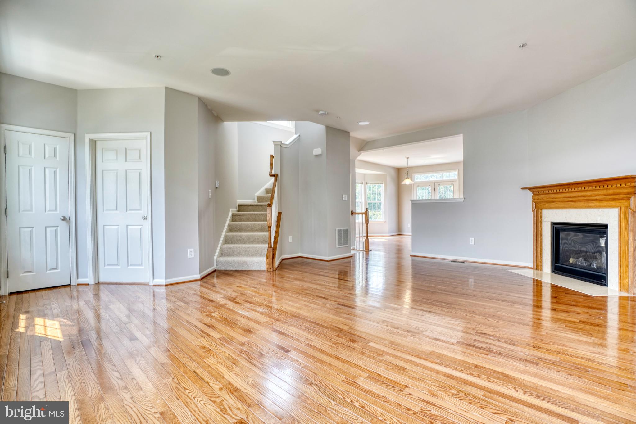 VILLAGES OF DORCHESTER - Residential