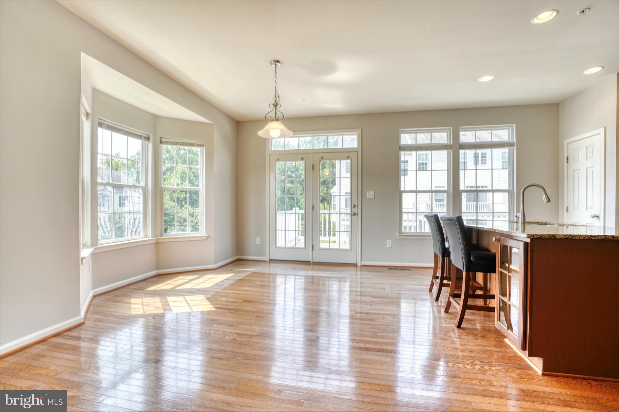 VILLAGES OF DORCHESTER - Residential