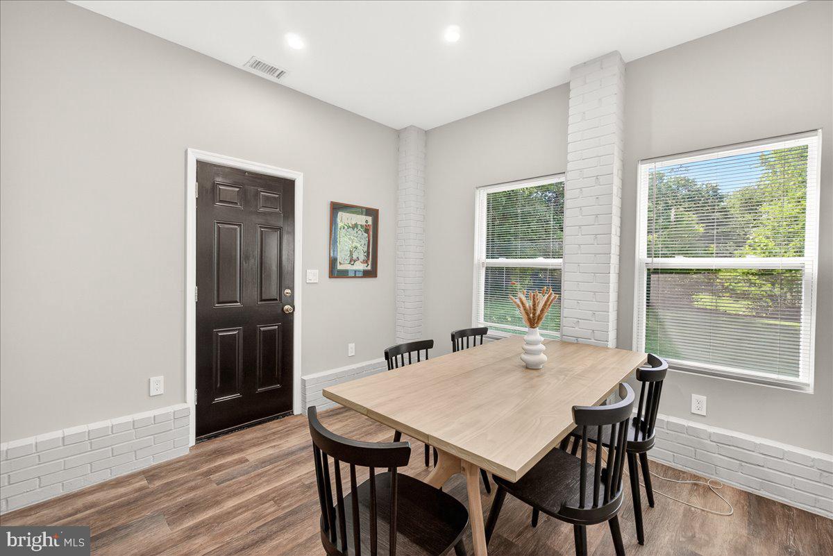 HOLLYWOOD - Residential