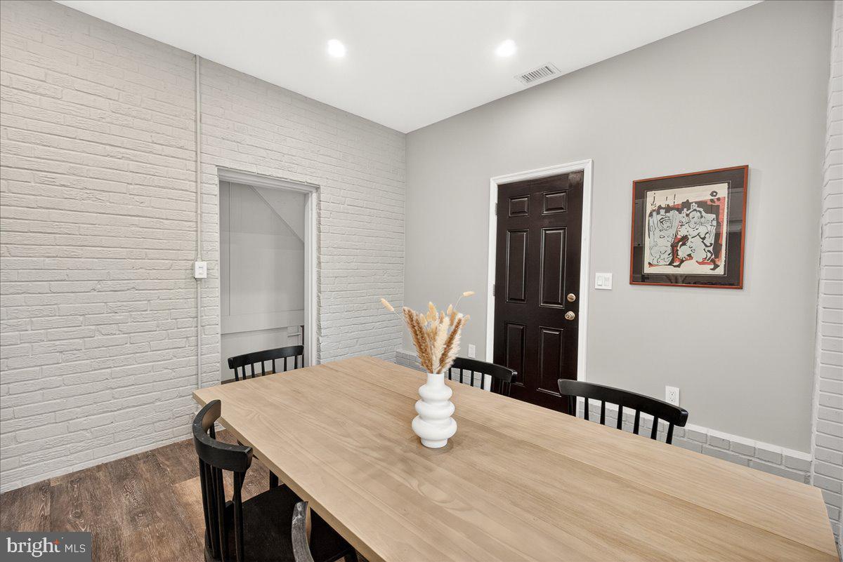 HOLLYWOOD - Residential
