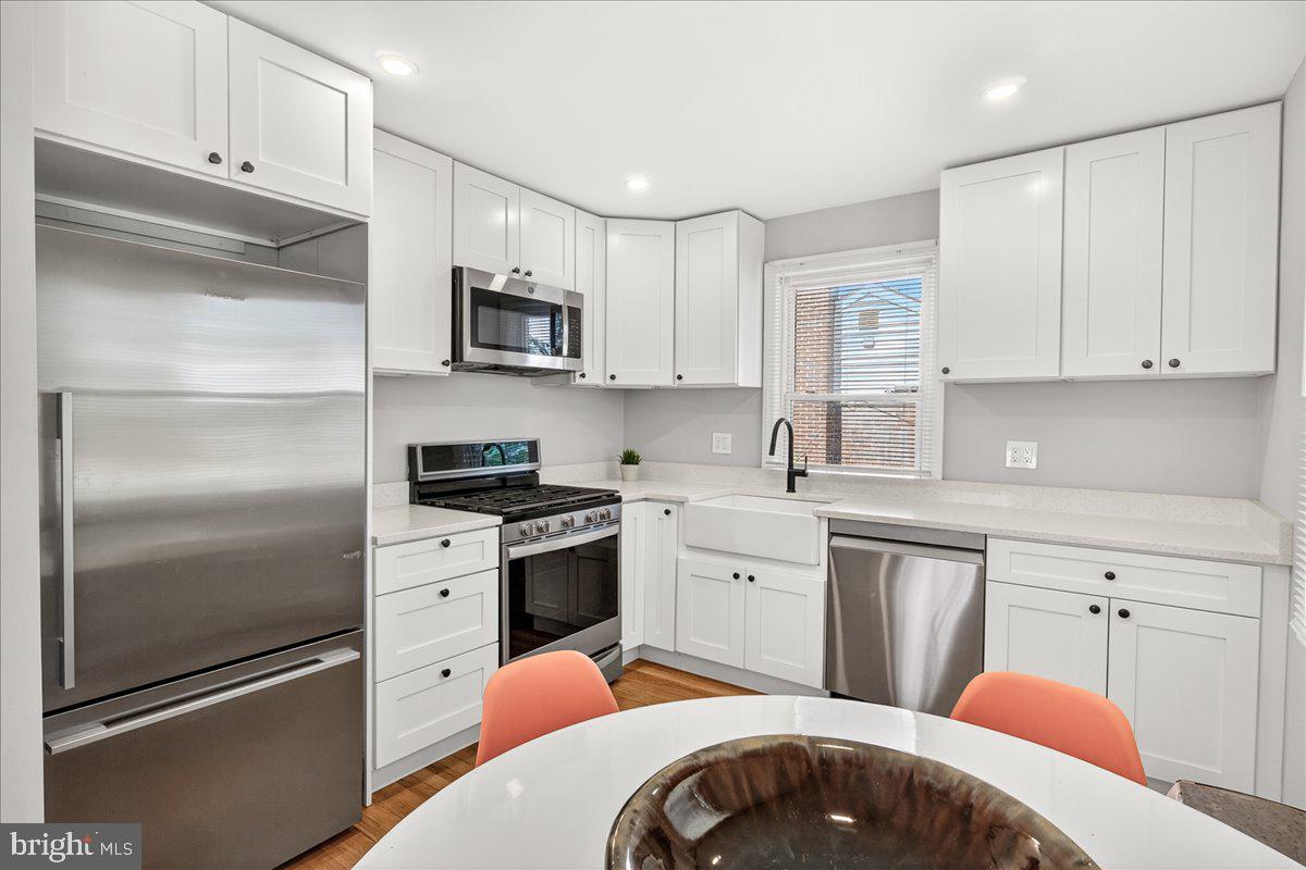 HOLLYWOOD - Residential