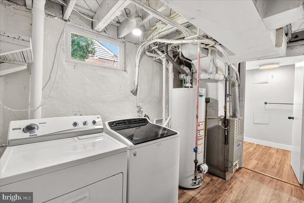 HOLLYWOOD - Residential