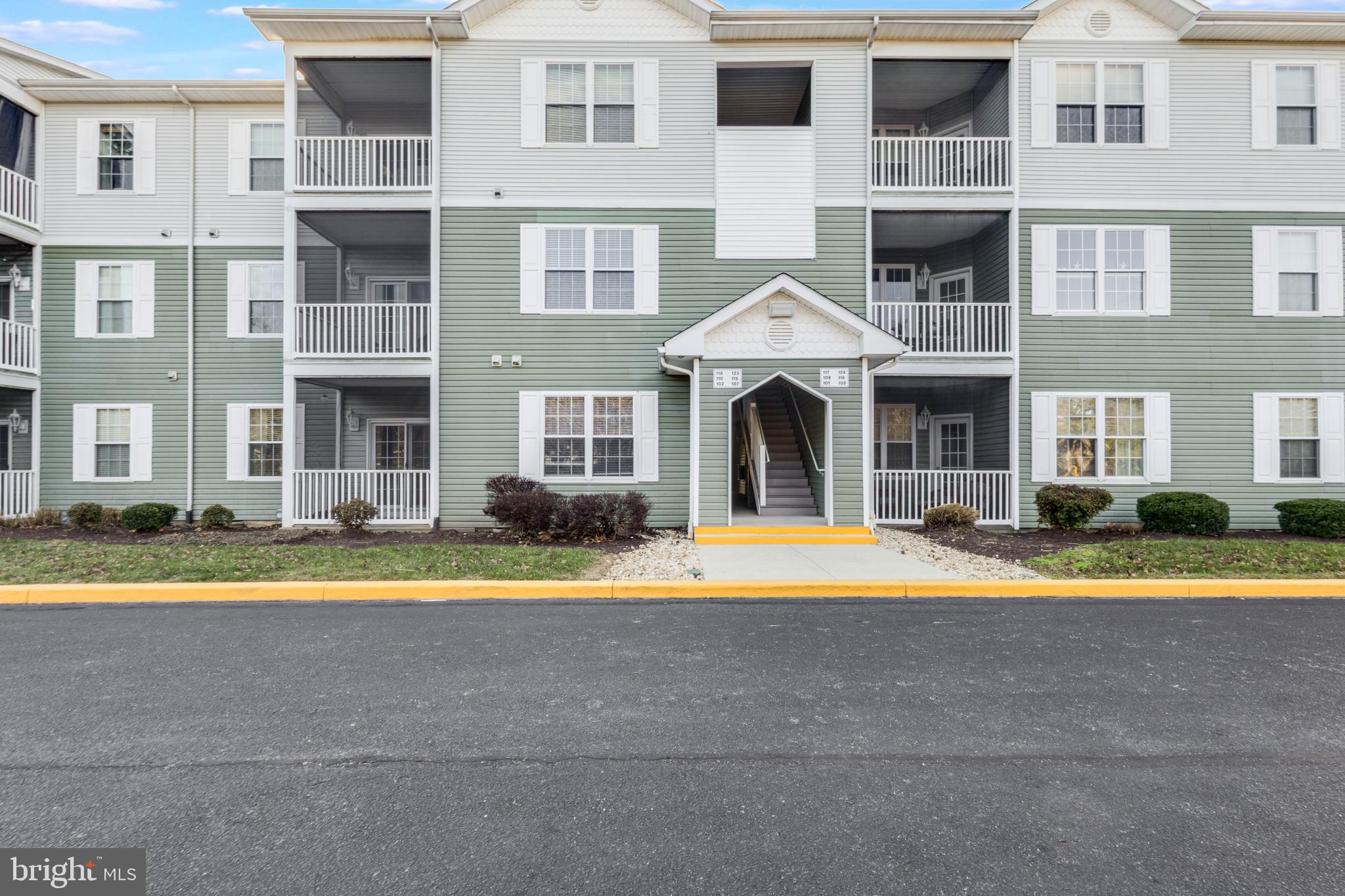 SANDPIPER VILLAGE CONDO - Residential