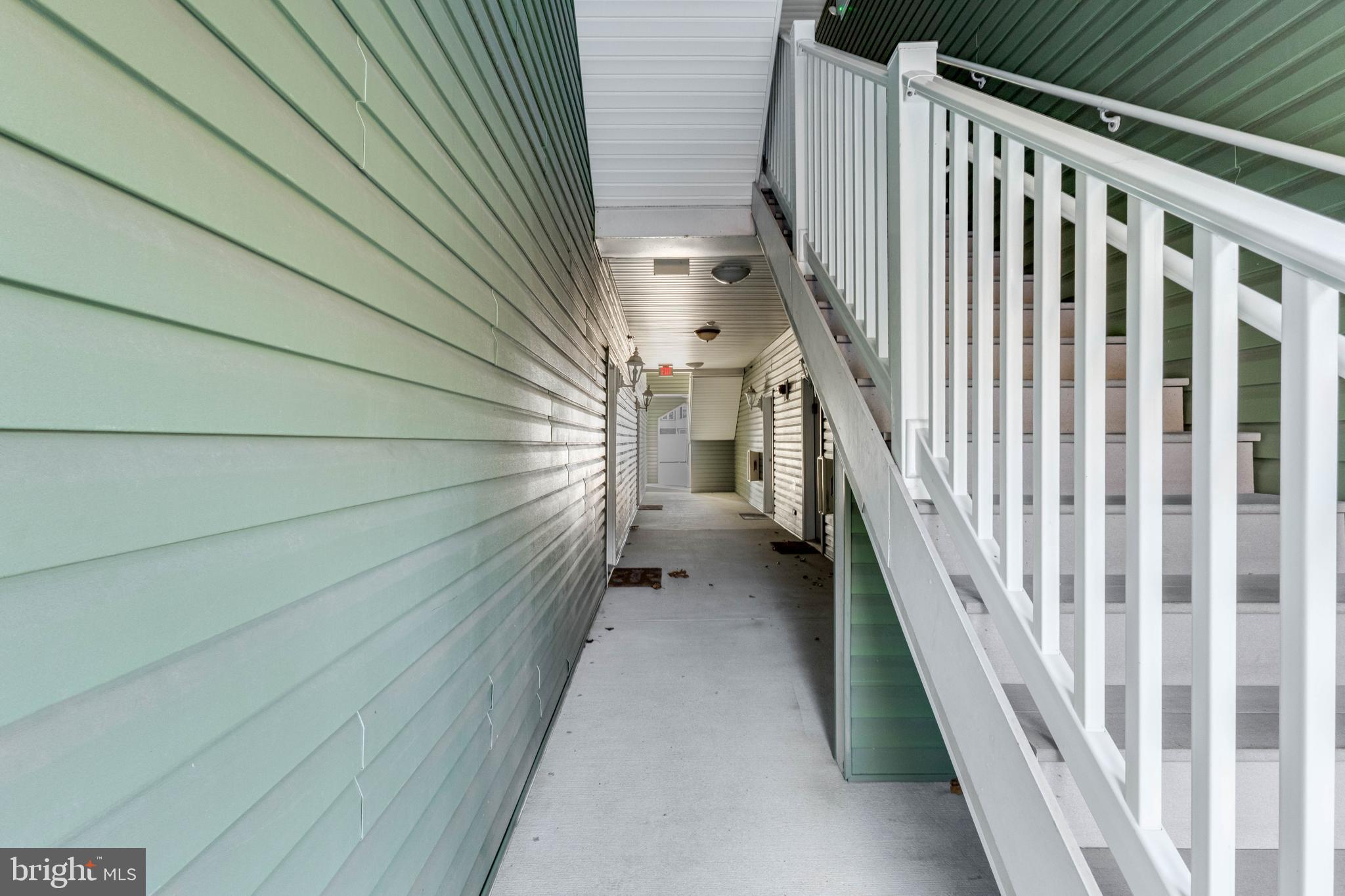 SANDPIPER VILLAGE CONDO - Residential