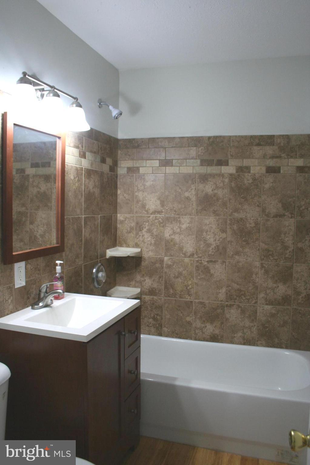 SWAN MEADOWS - Residential