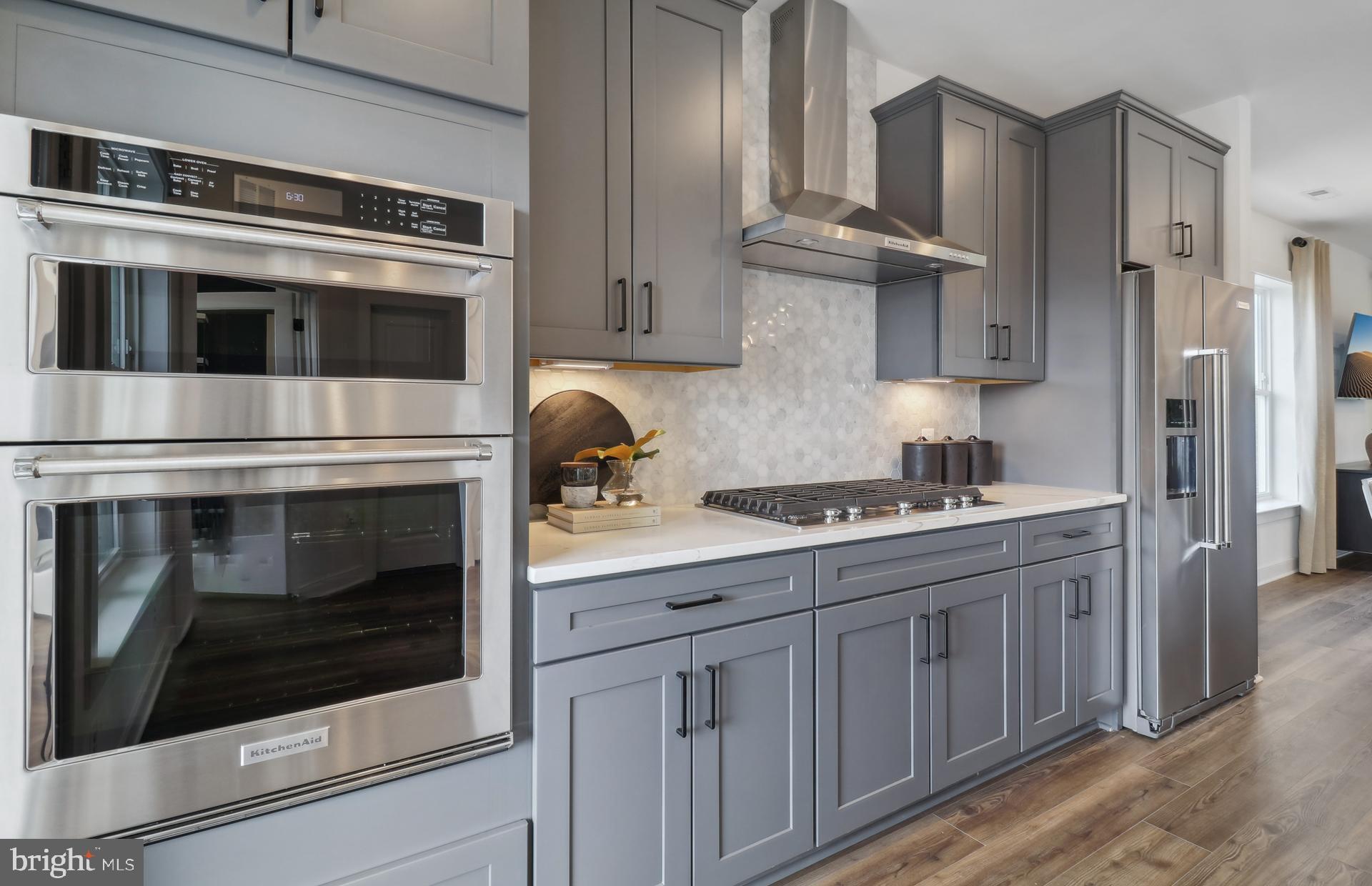 FARMSTEAD DISTRICT - Residential