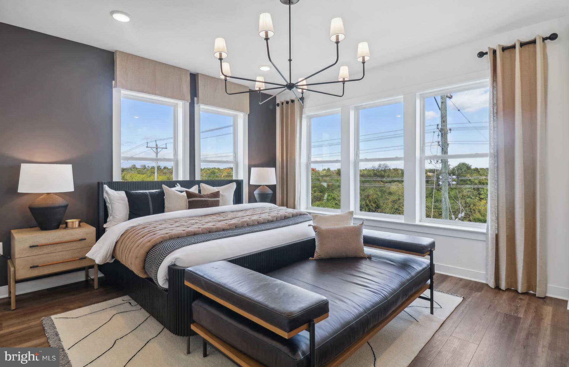 FARMSTEAD DISTRICT - Residential