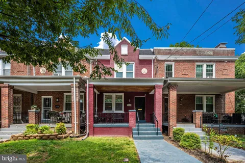 5520 Kansas Avenue NW, Washington, DC 20011 - MLS#: DCDC2118434