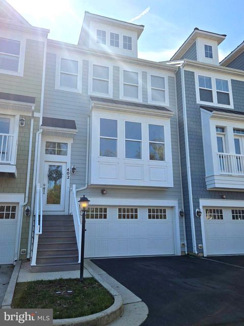 10900 HOLYSTONE LANE 402 BERLIN MD 21811