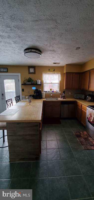 WESTLAKE VILLAGE - Residential