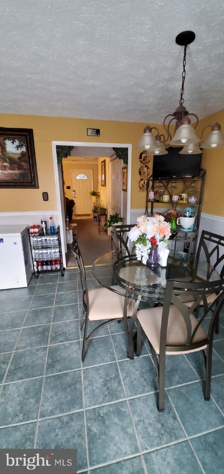 WESTLAKE VILLAGE - Residential