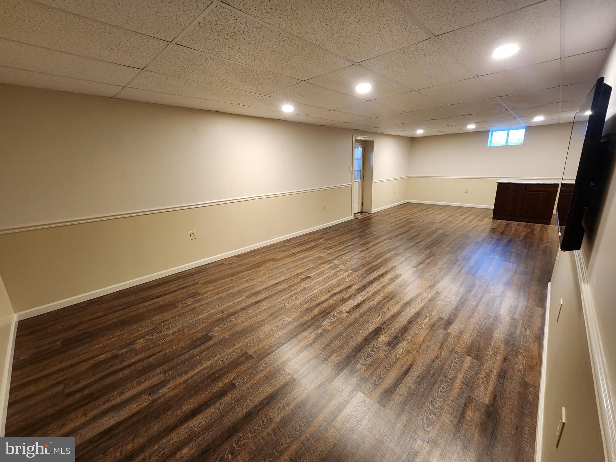 LAUREL RIDGE - Residential