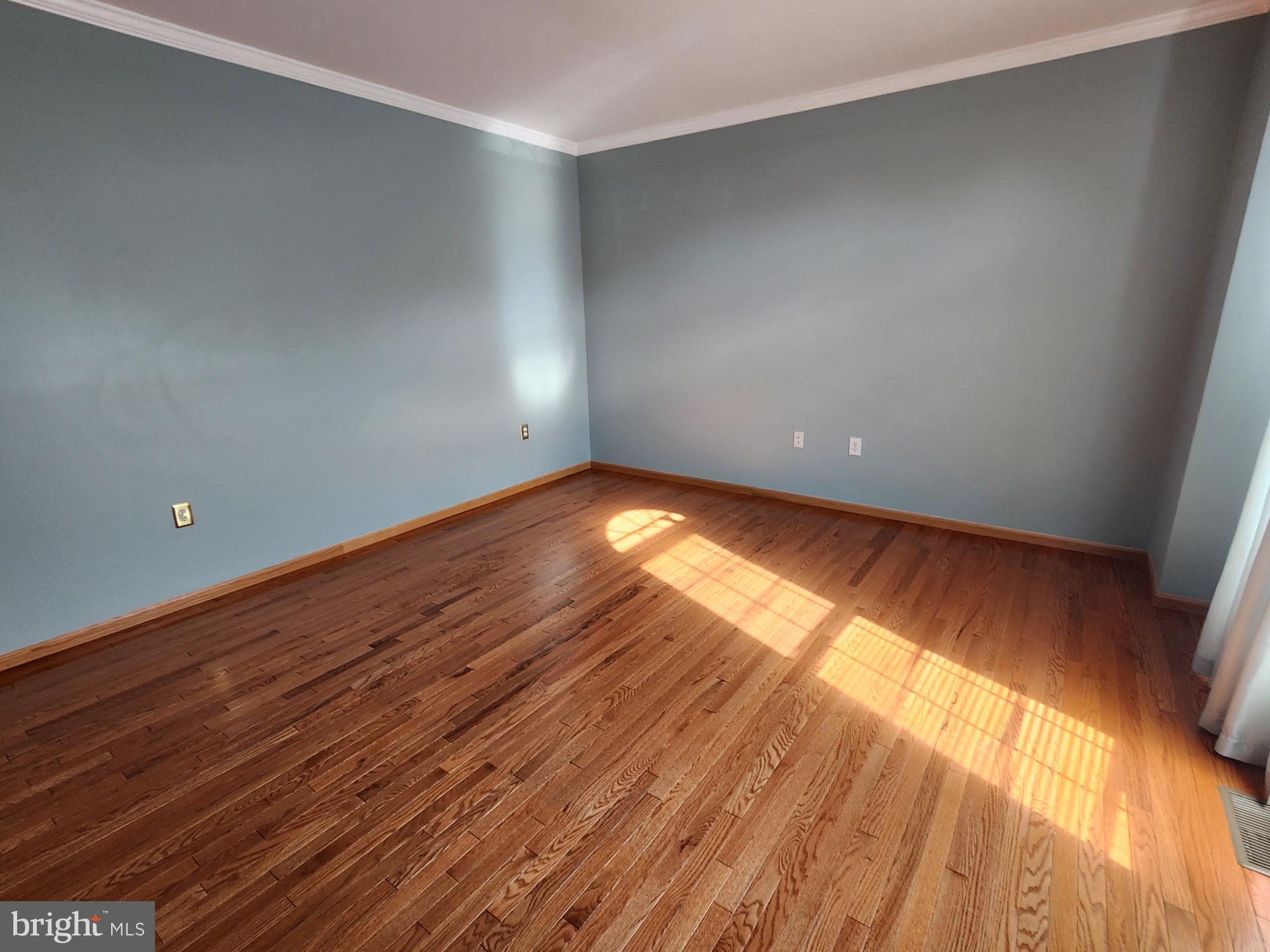 LAUREL RIDGE - Residential