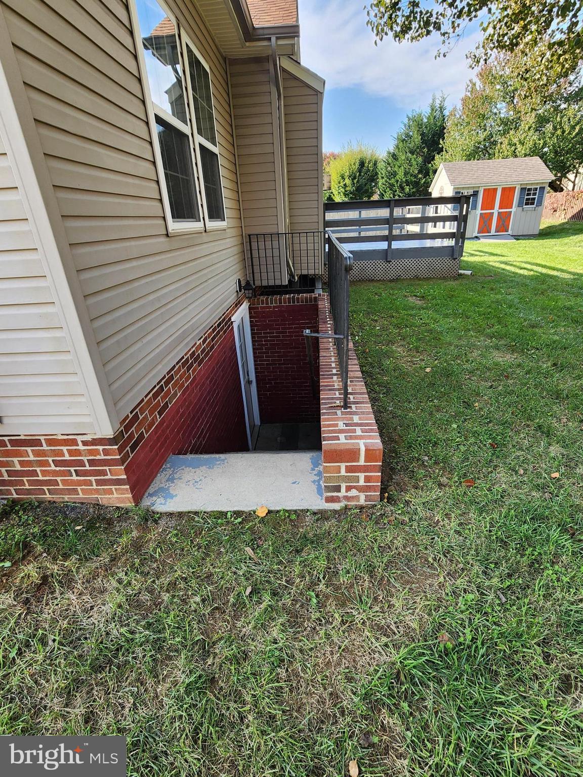 LAUREL RIDGE - Residential