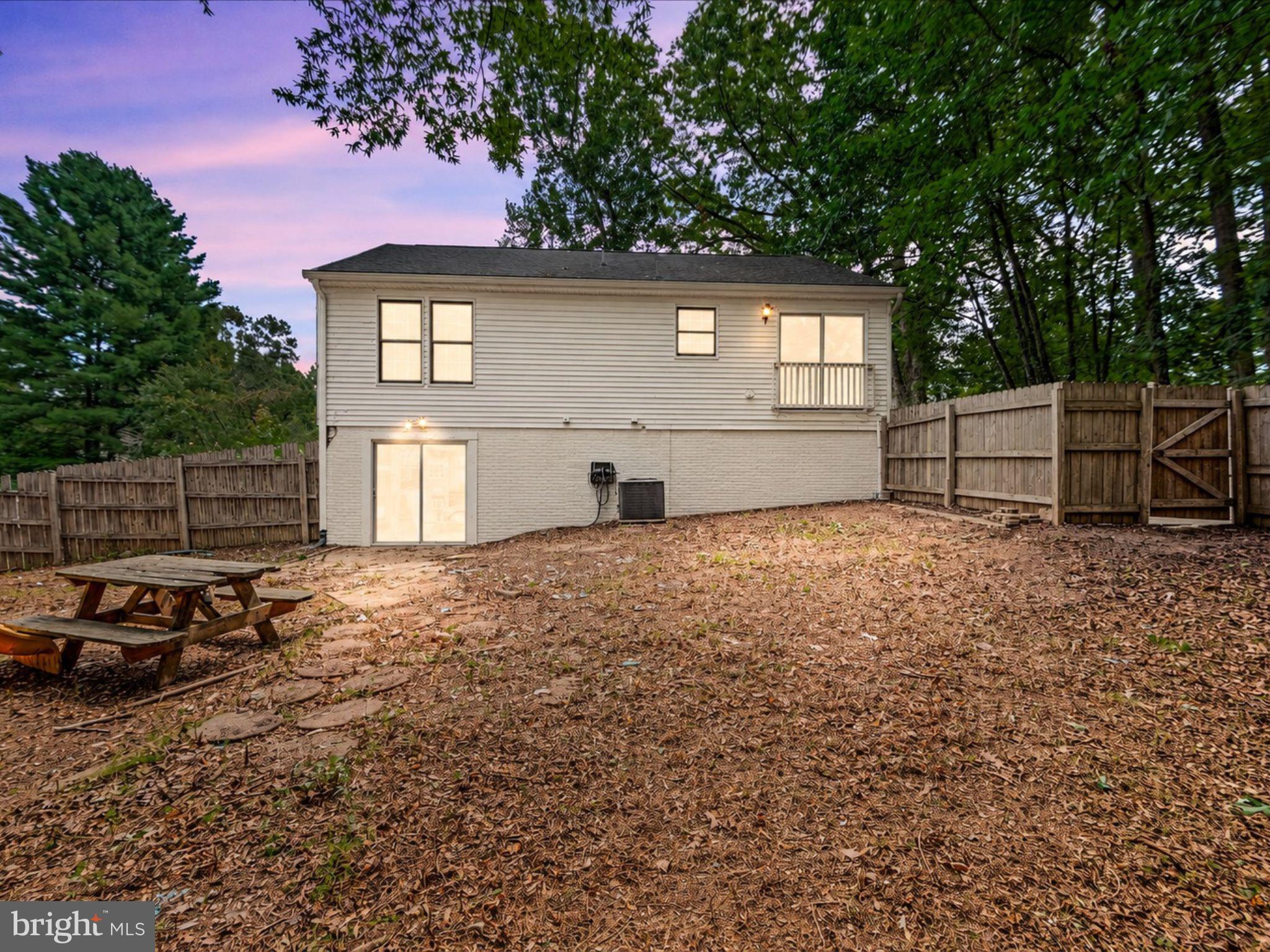 6922 RIDGE WAY DRIVE