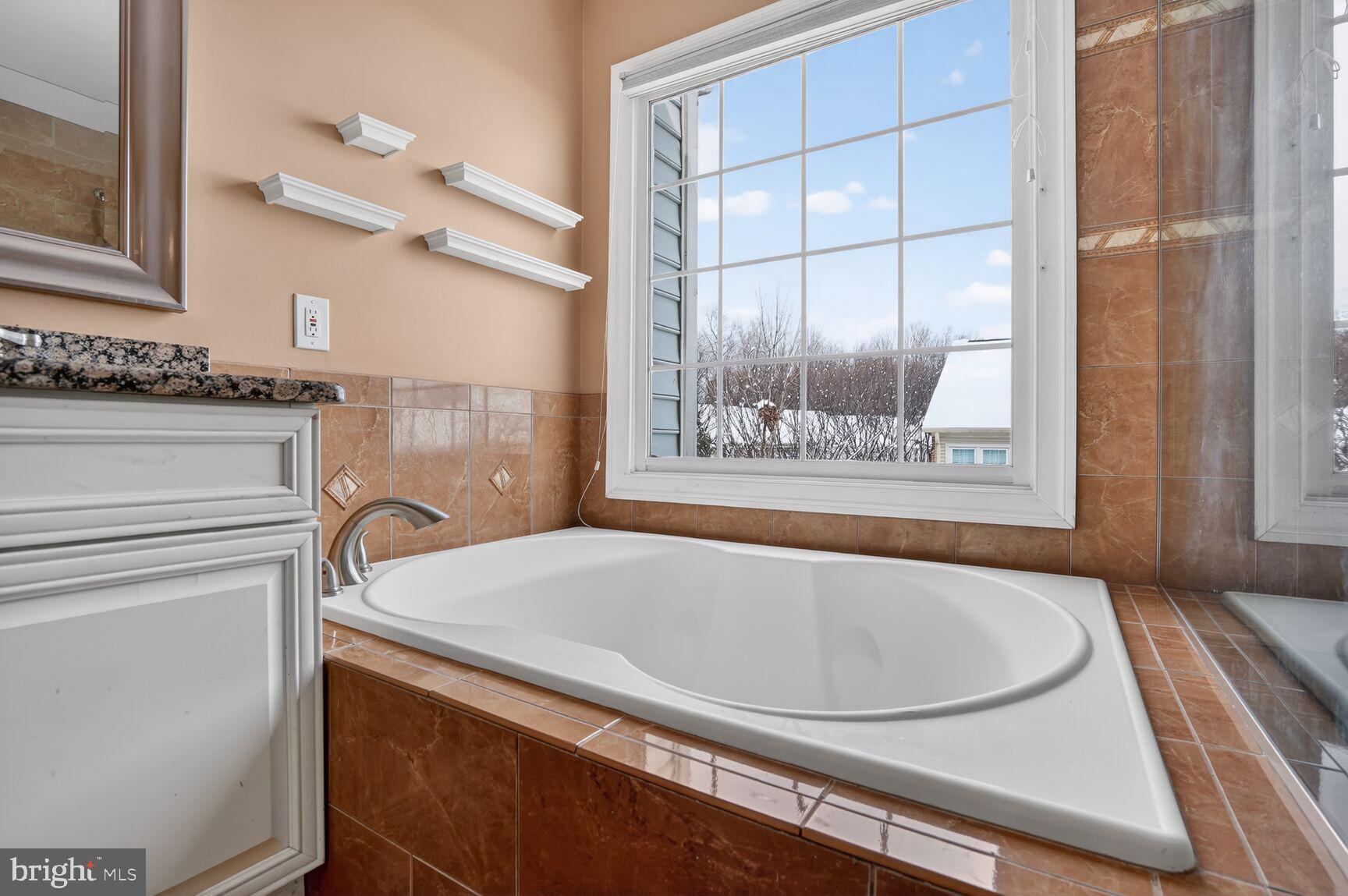 VIRGINIA CENTER - Residential