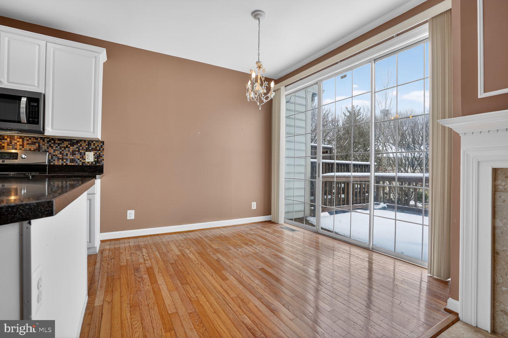 VIRGINIA CENTER - Residential