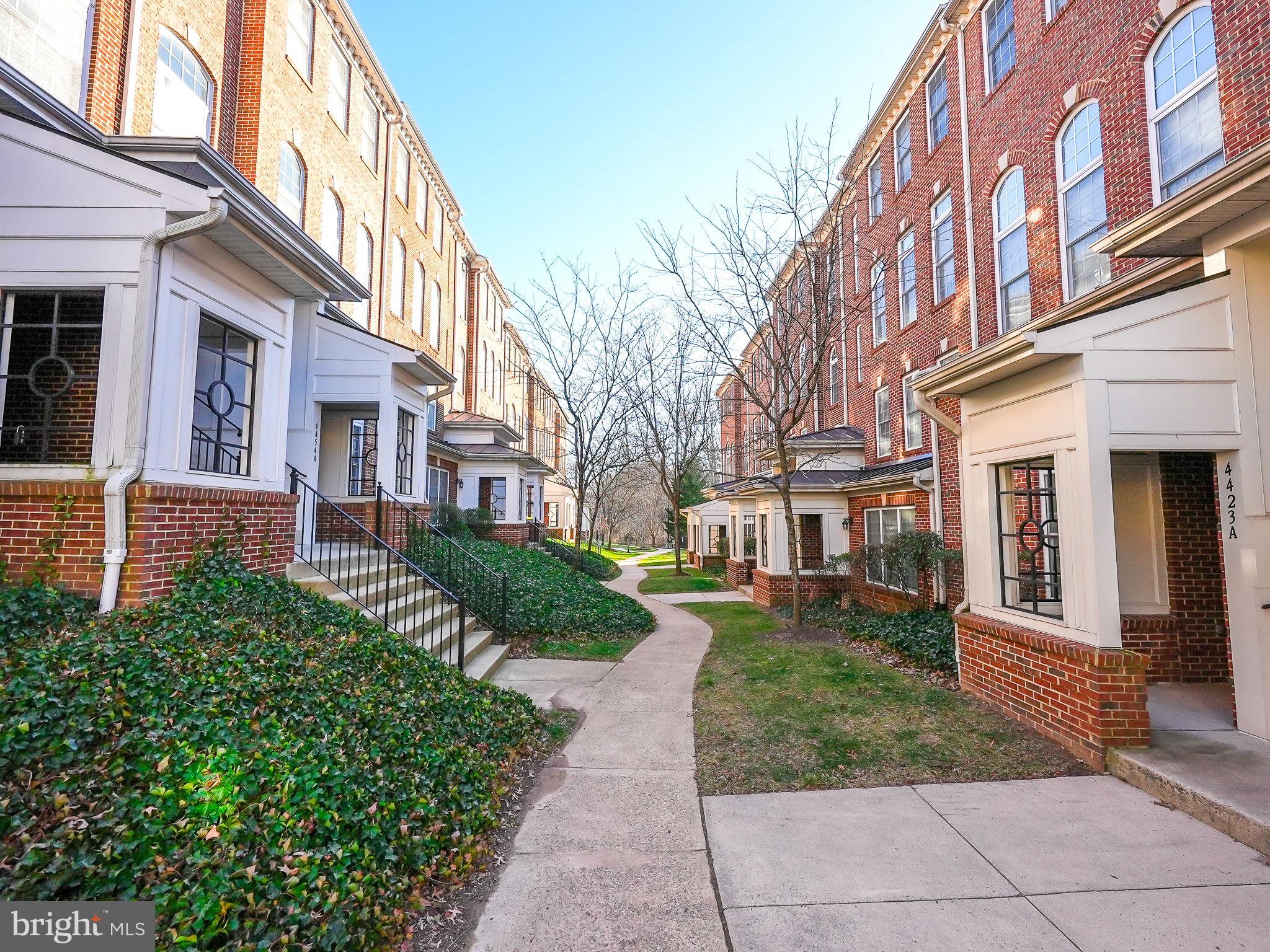 EAST MARKET AT FAIR LAKE - Residential