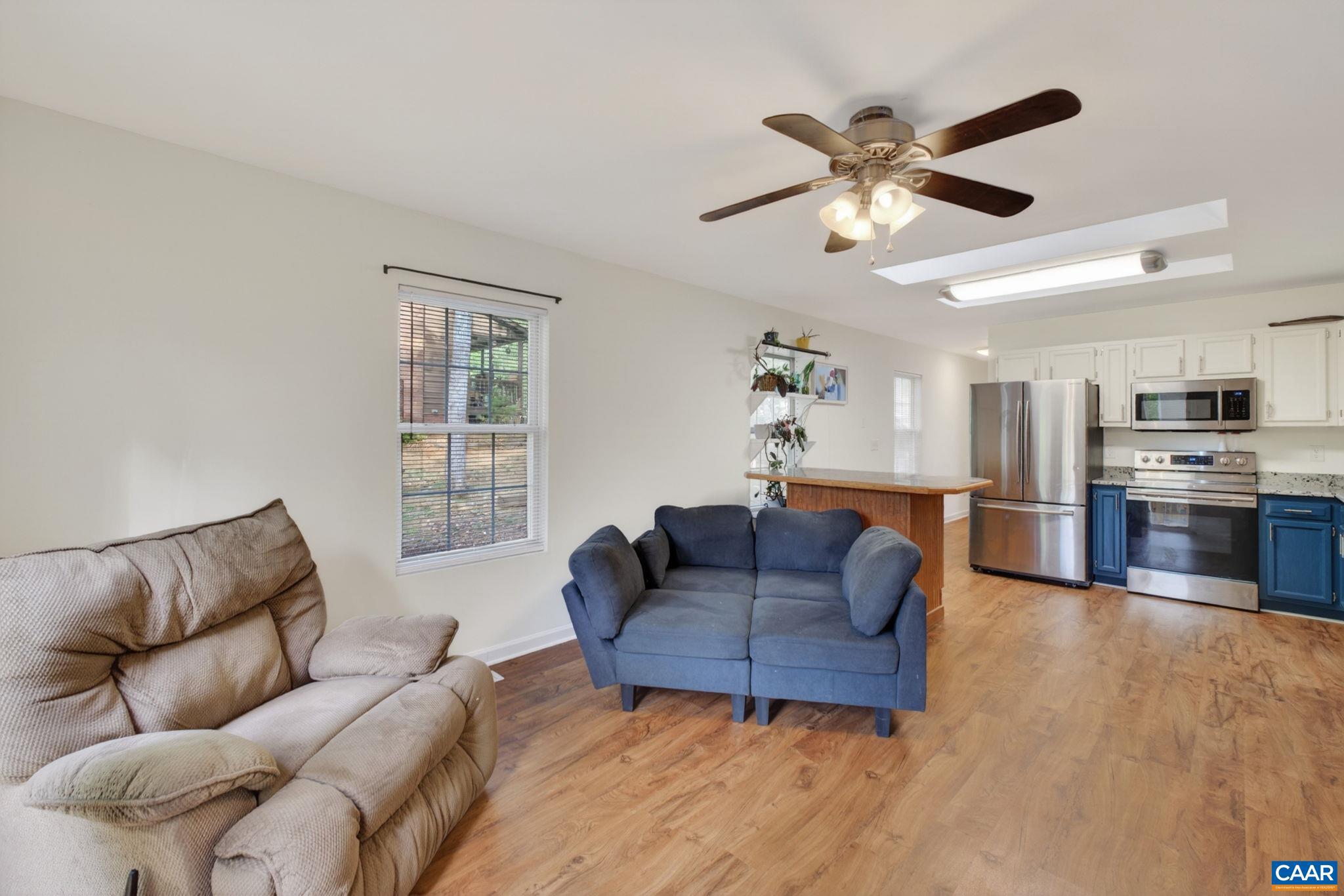 LAKE MONTICELLO - Residential