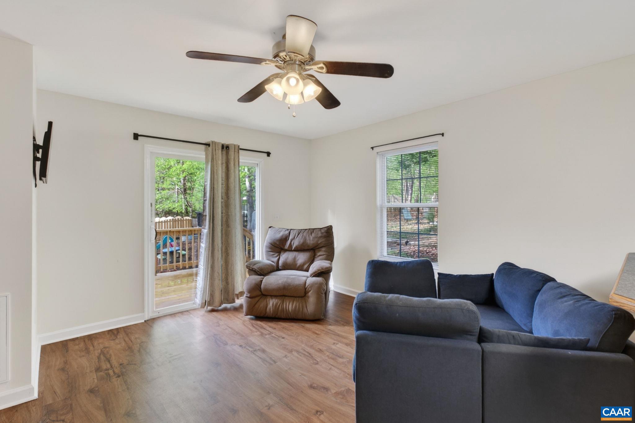 LAKE MONTICELLO - Residential