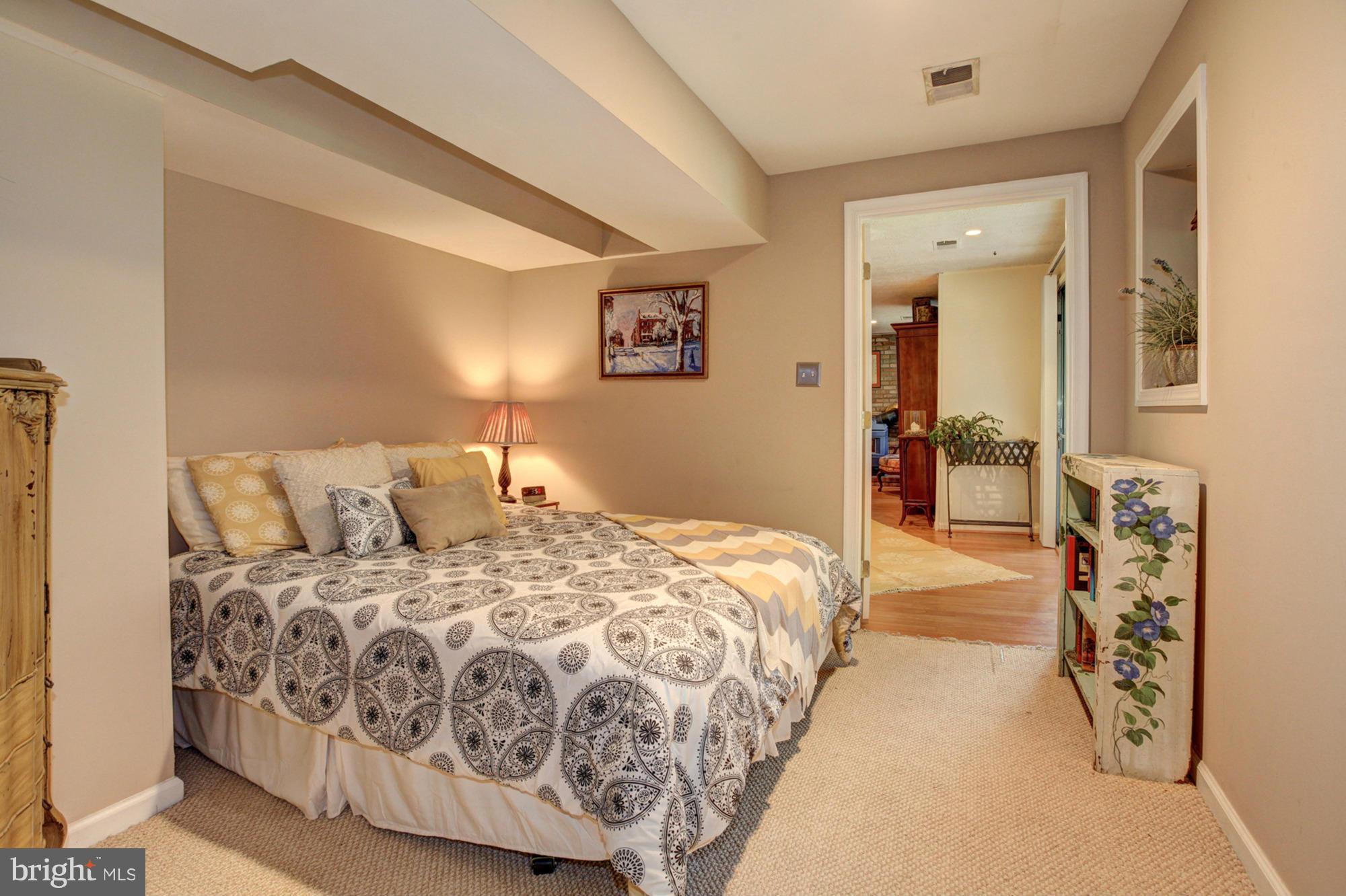 CINNAMON CREEK - Residential