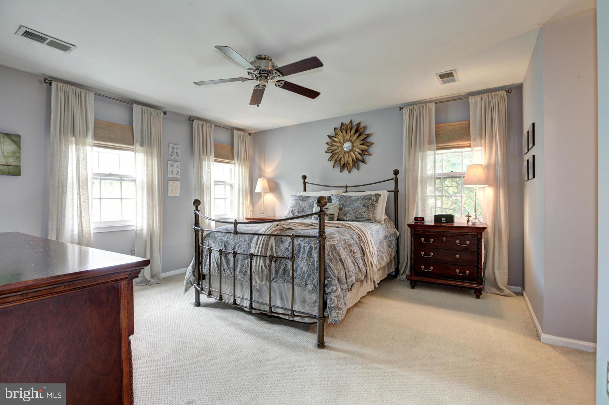 CINNAMON CREEK - Residential