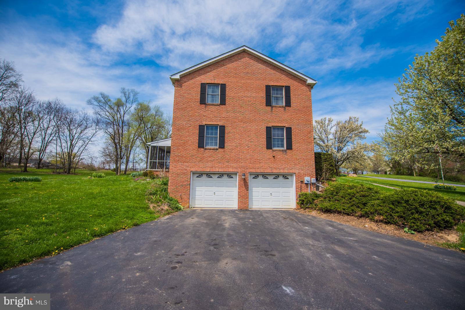 GLENDALE ESTATES - Residential