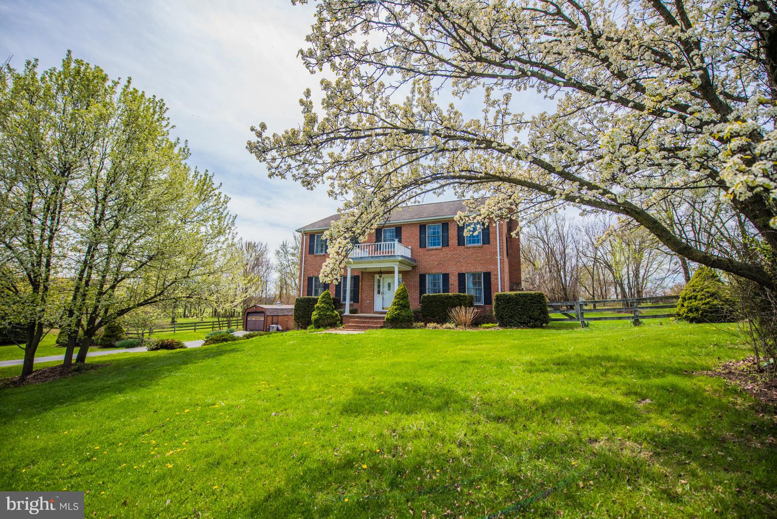 GLENDALE ESTATES - Residential