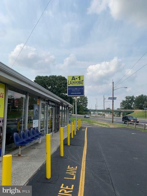 100 BLACK HORSE MOUNT EPHRAIM NJ 08059