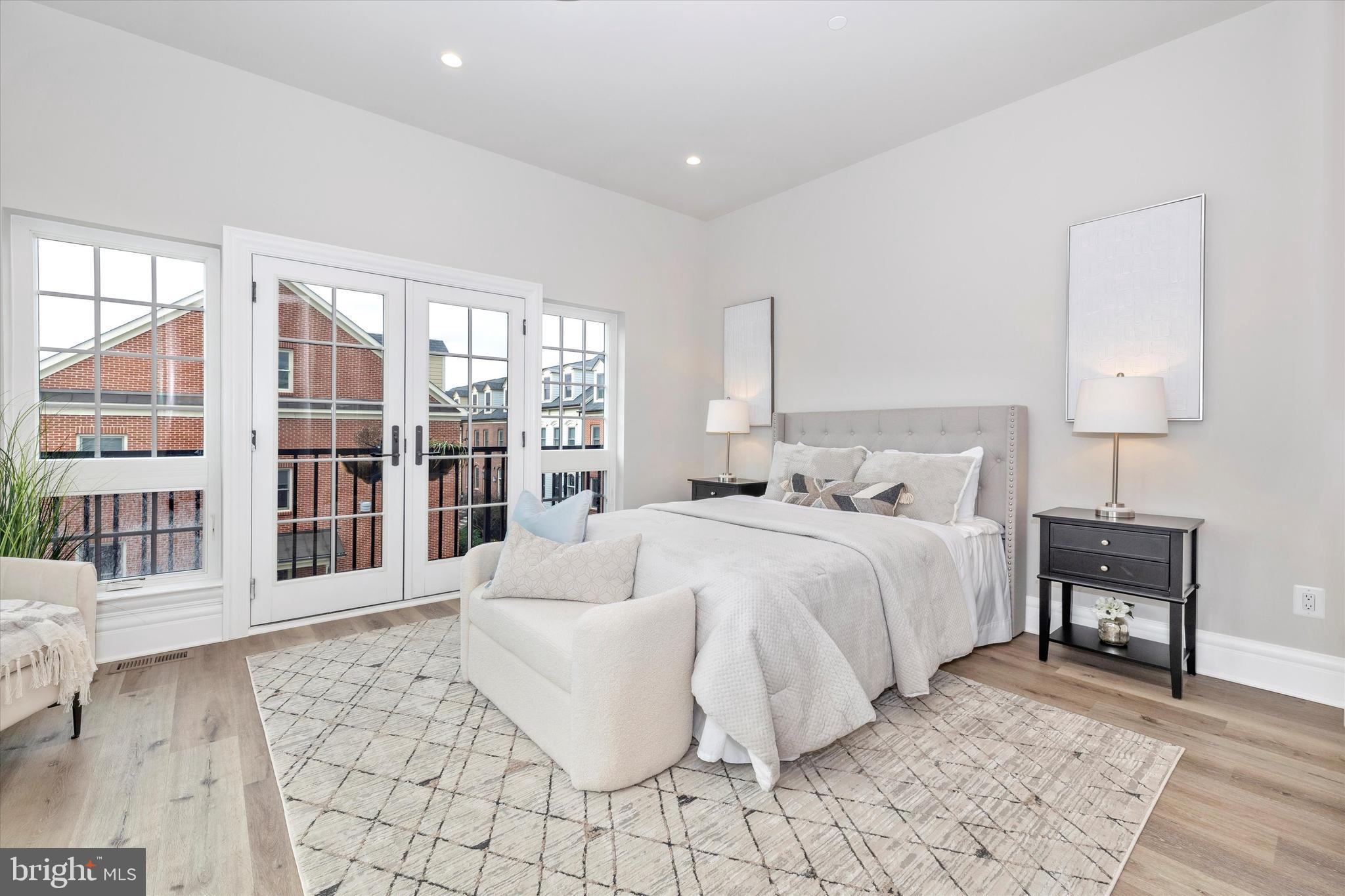 DOWNTOWN FREDERICK - Residential