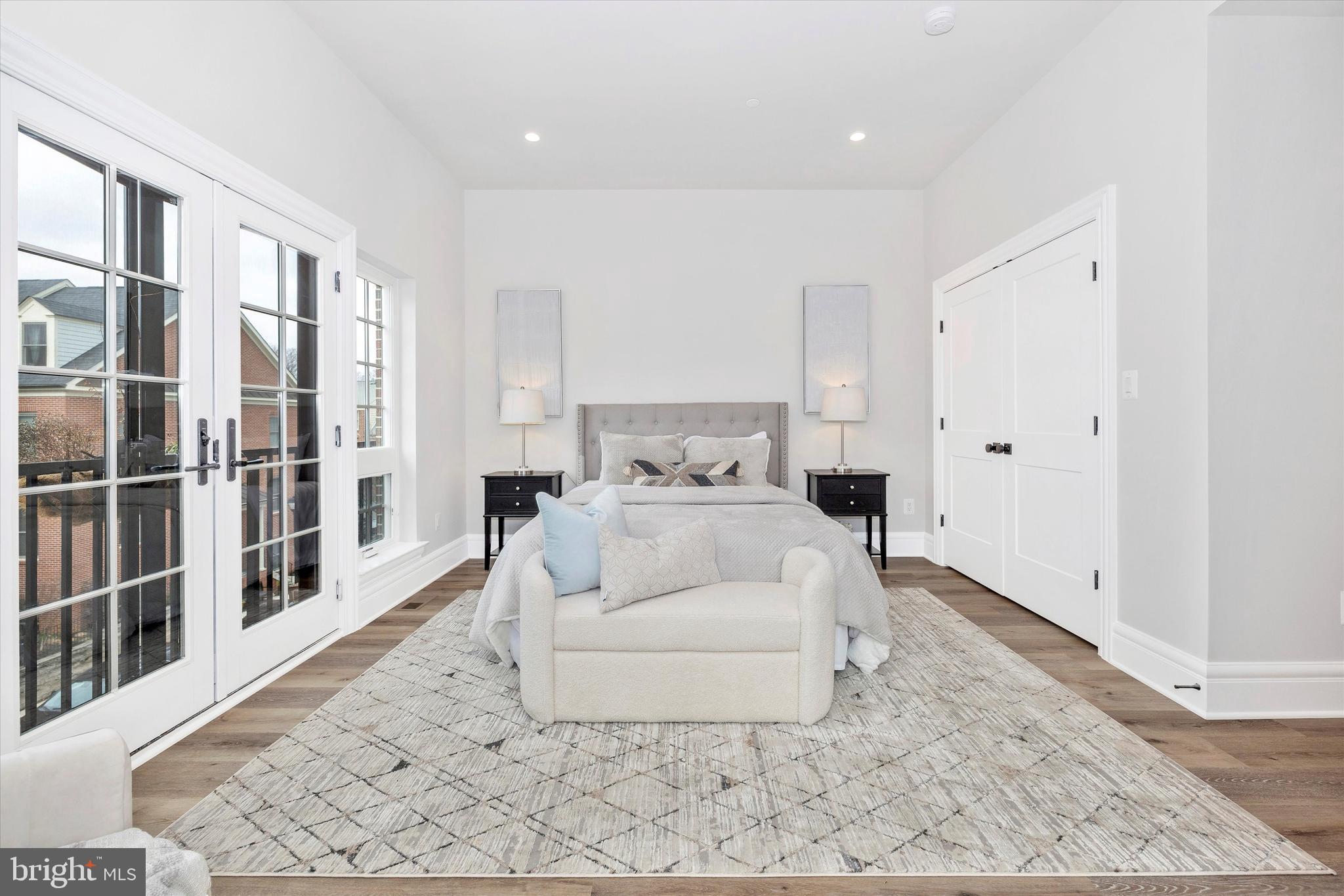 DOWNTOWN FREDERICK - Residential