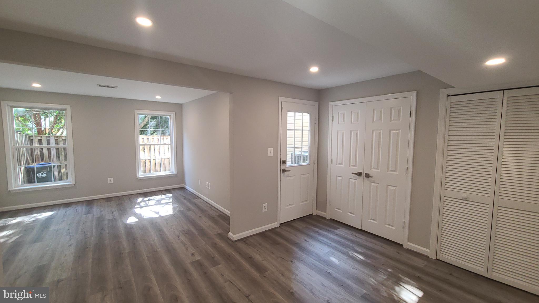 VILLAGES AT SAYBROOKE - Residential Lease