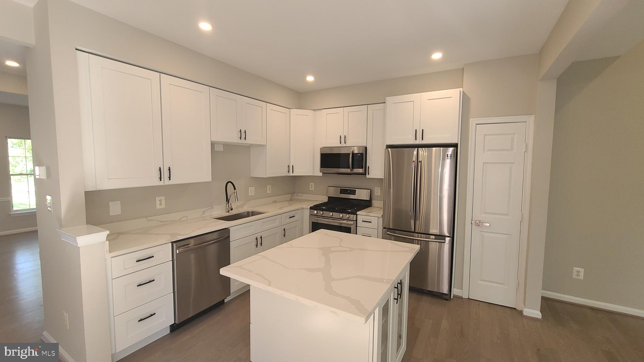 VILLAGES AT SAYBROOKE - Residential Lease