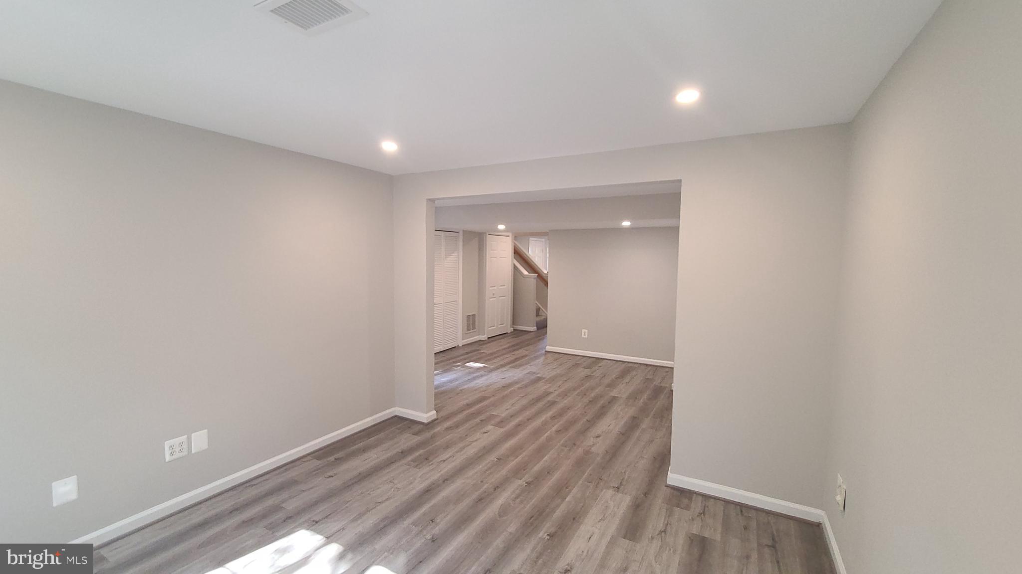 VILLAGES AT SAYBROOKE - Residential Lease