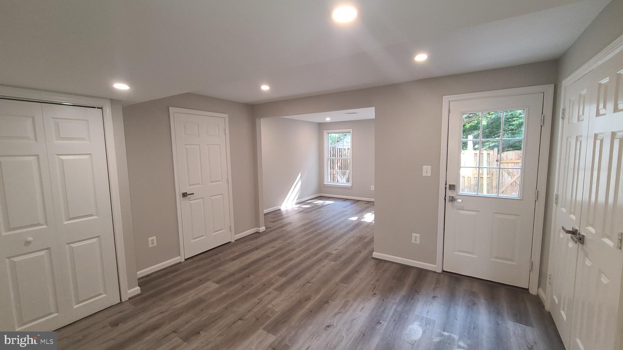 VILLAGES AT SAYBROOKE - Residential Lease