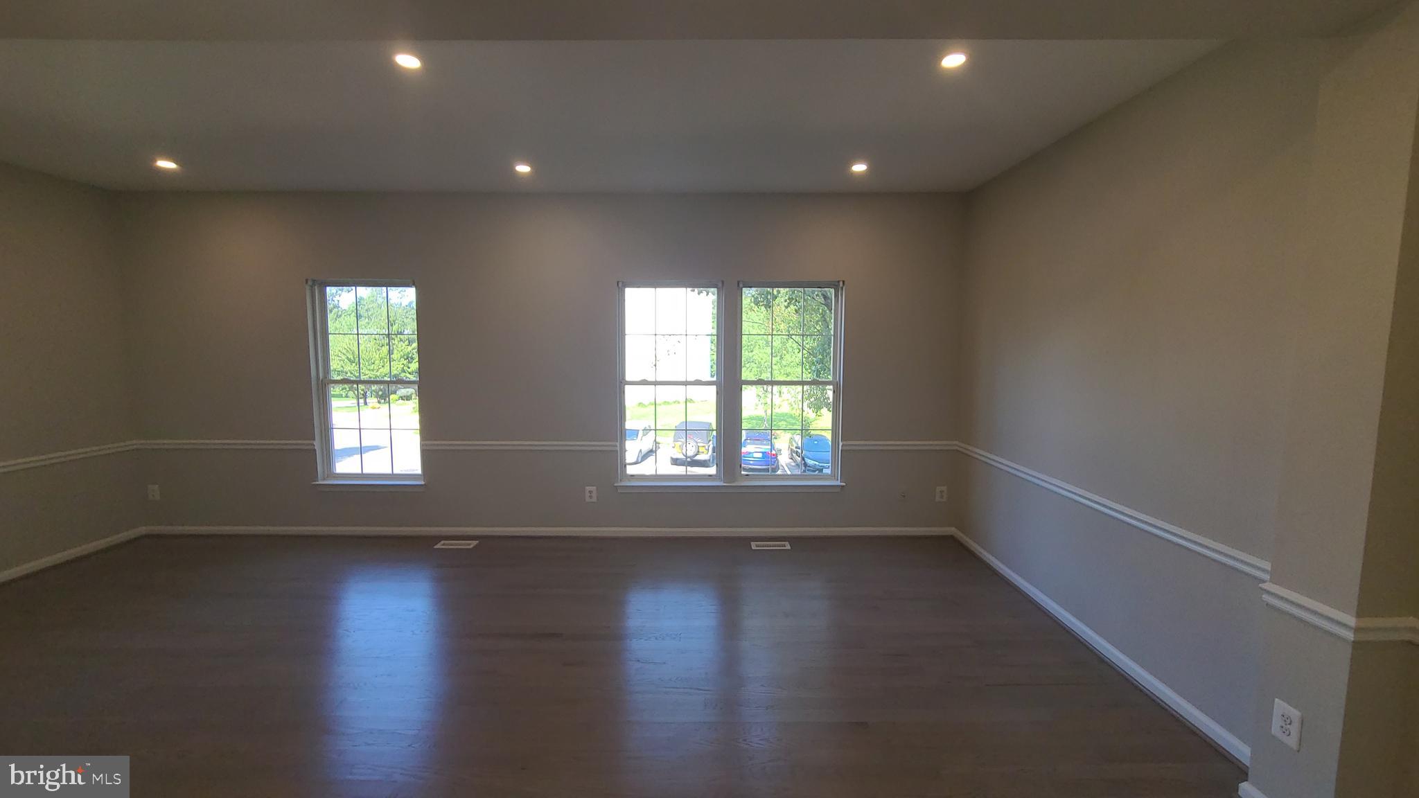 VILLAGES AT SAYBROOKE - Residential Lease