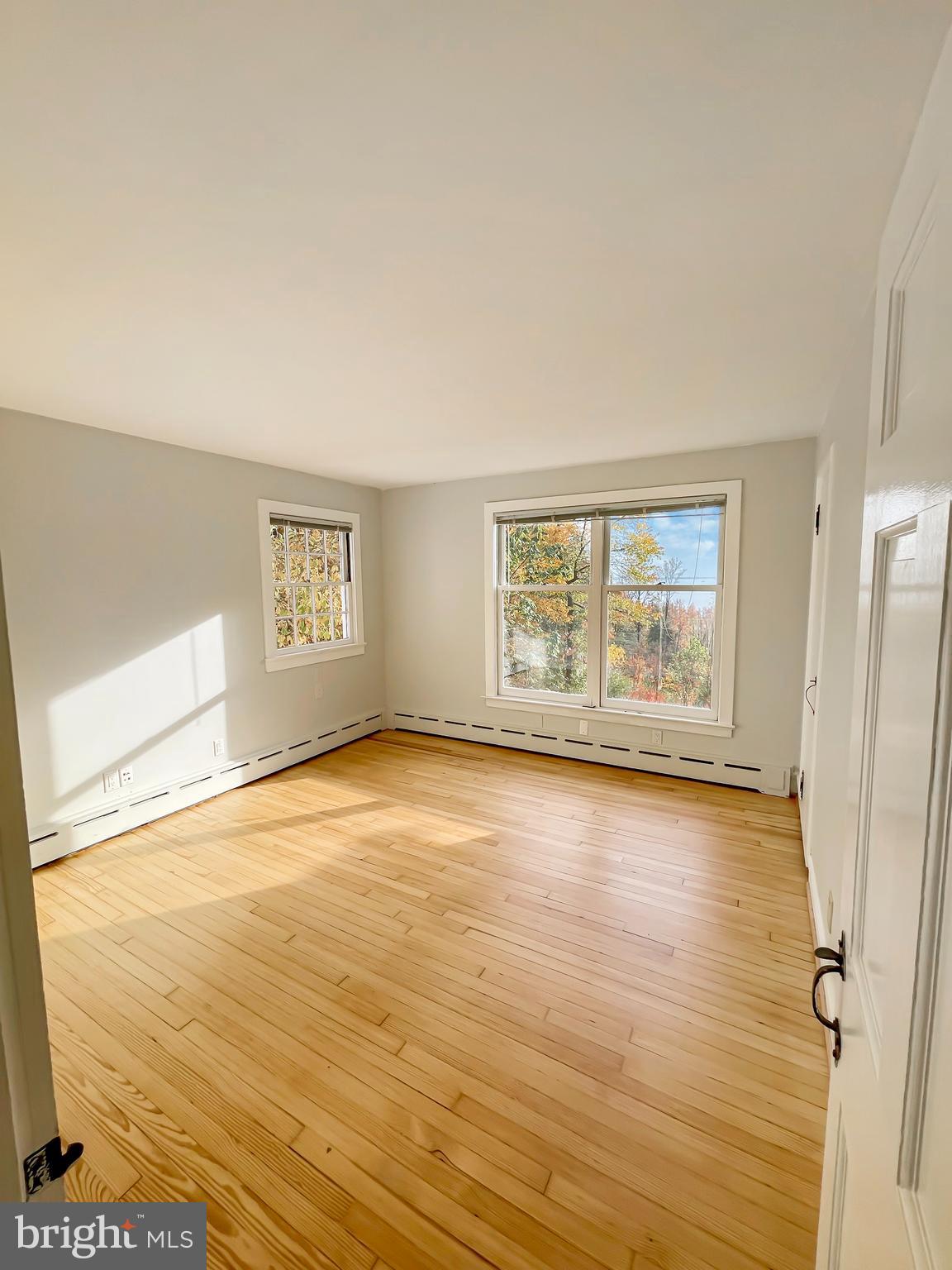 BELMONT BAY - Residential Lease