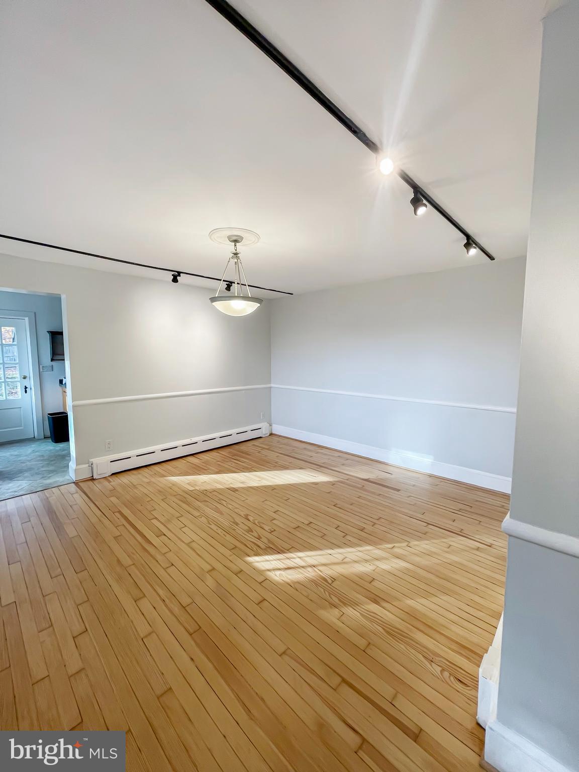 BELMONT BAY - Residential Lease