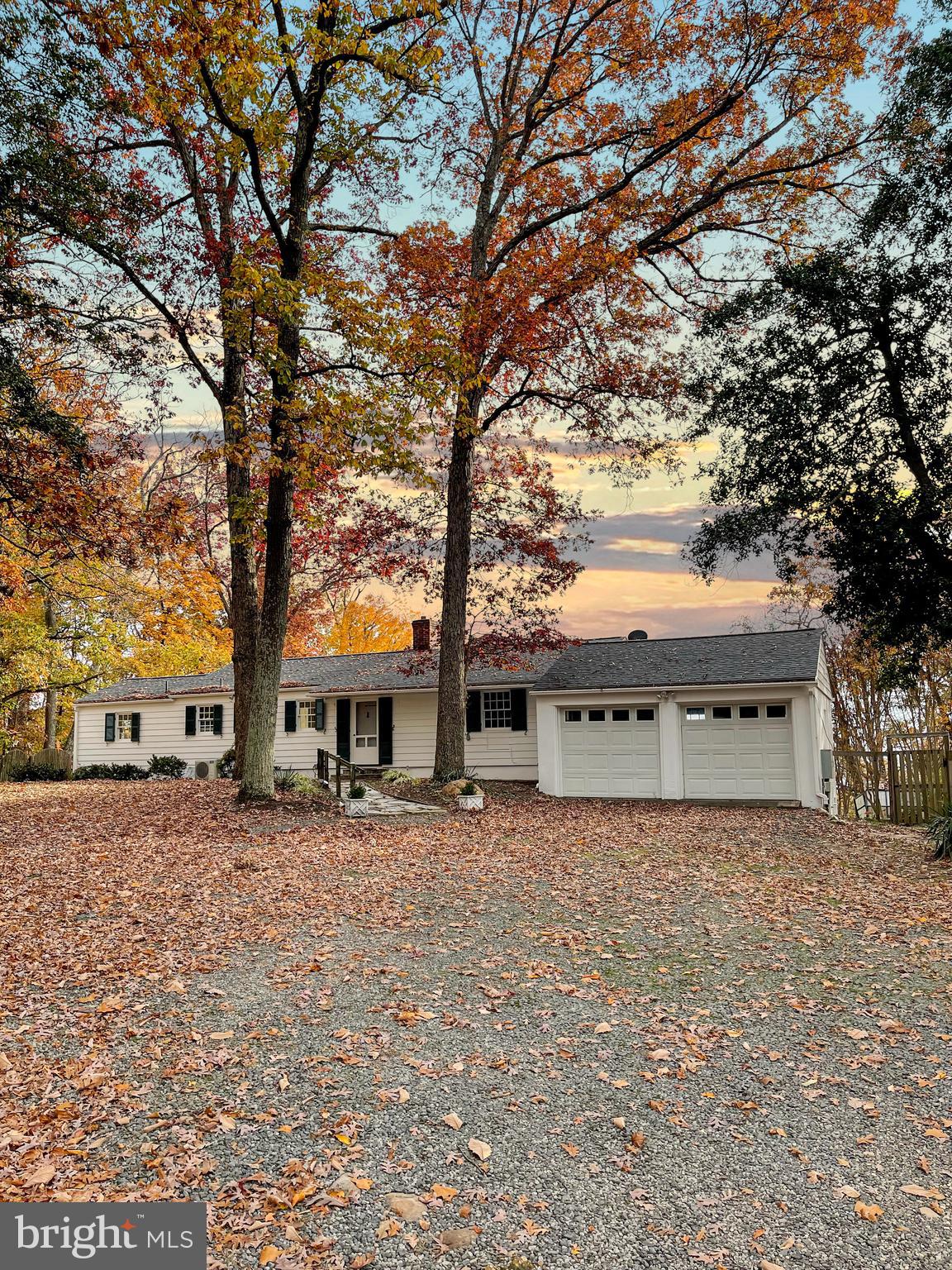 BELMONT BAY - Residential Lease