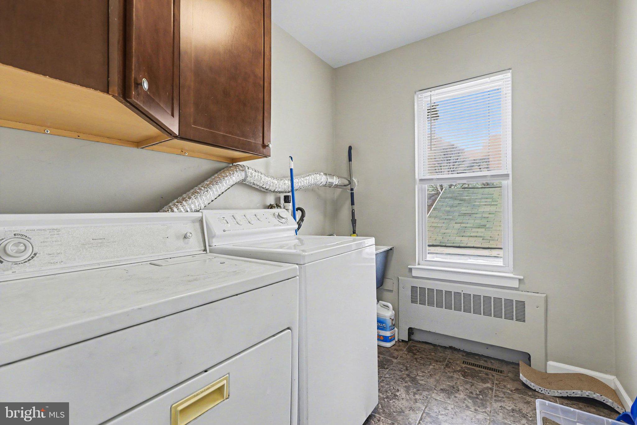 EAST PENNSBORO - Residential