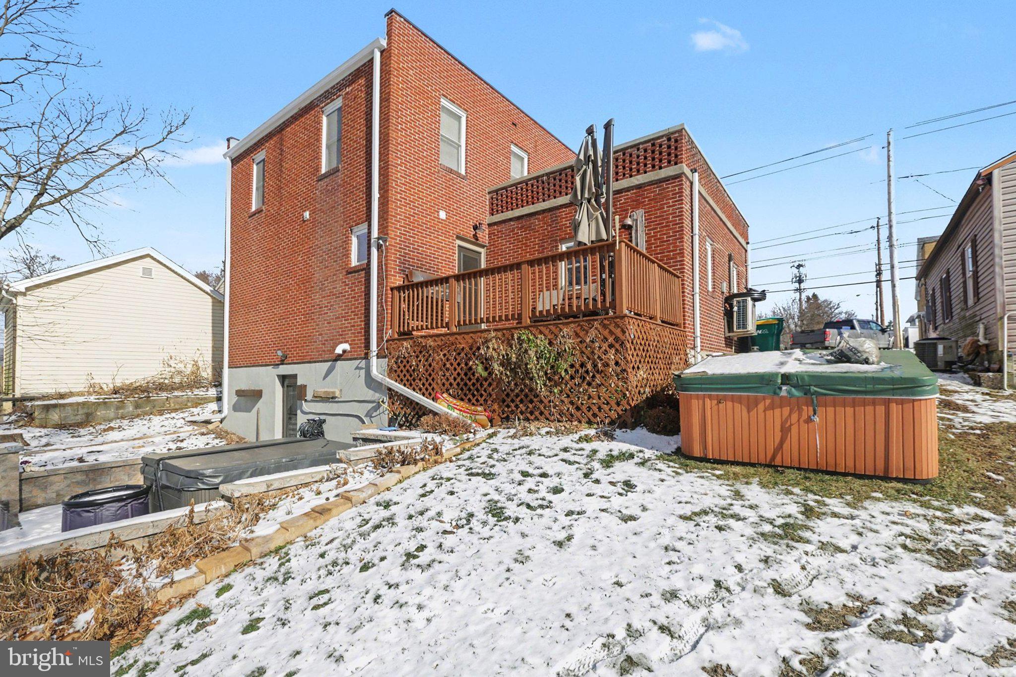 EAST PENNSBORO - Residential