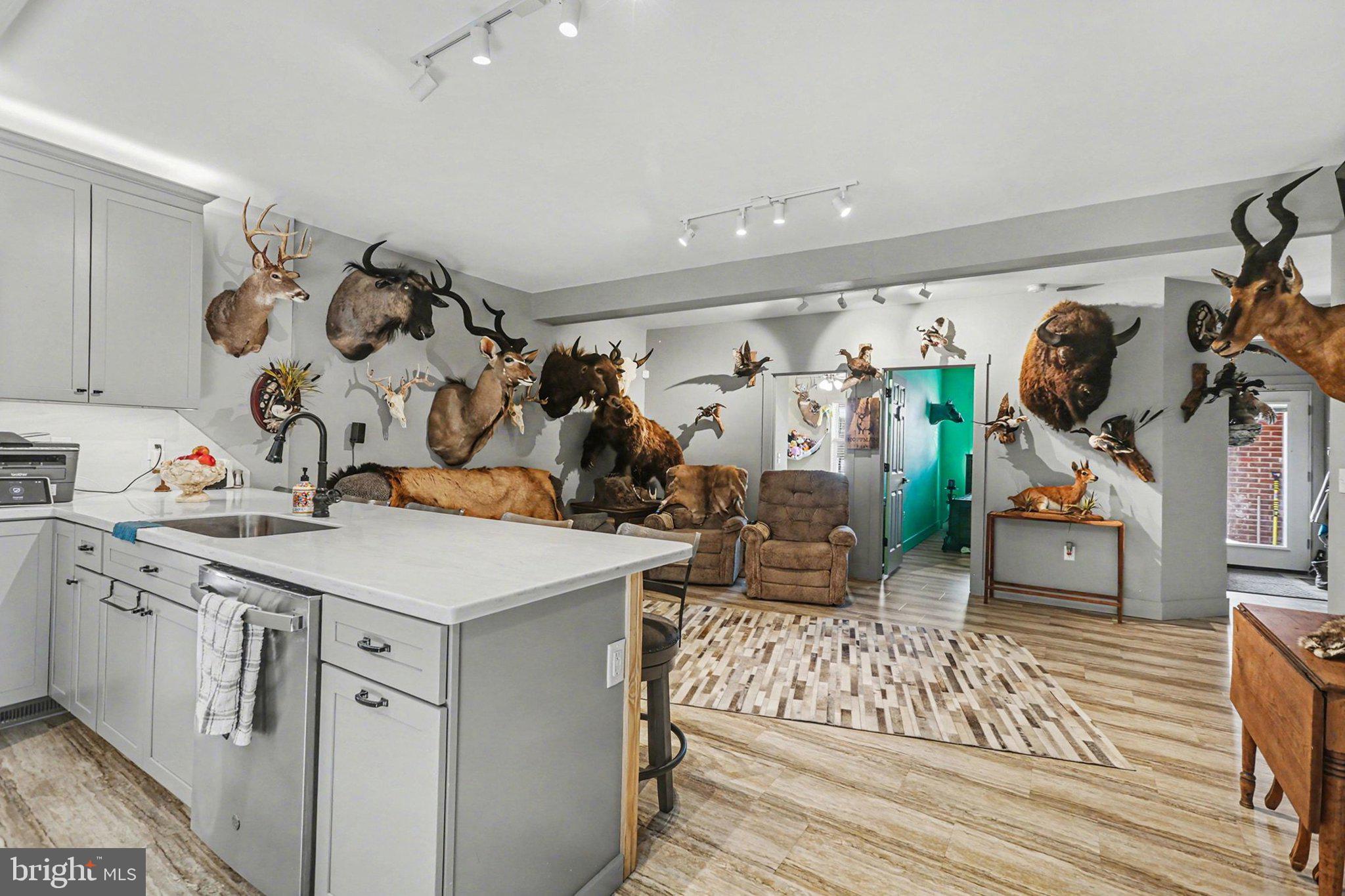 EAST PENNSBORO - Residential