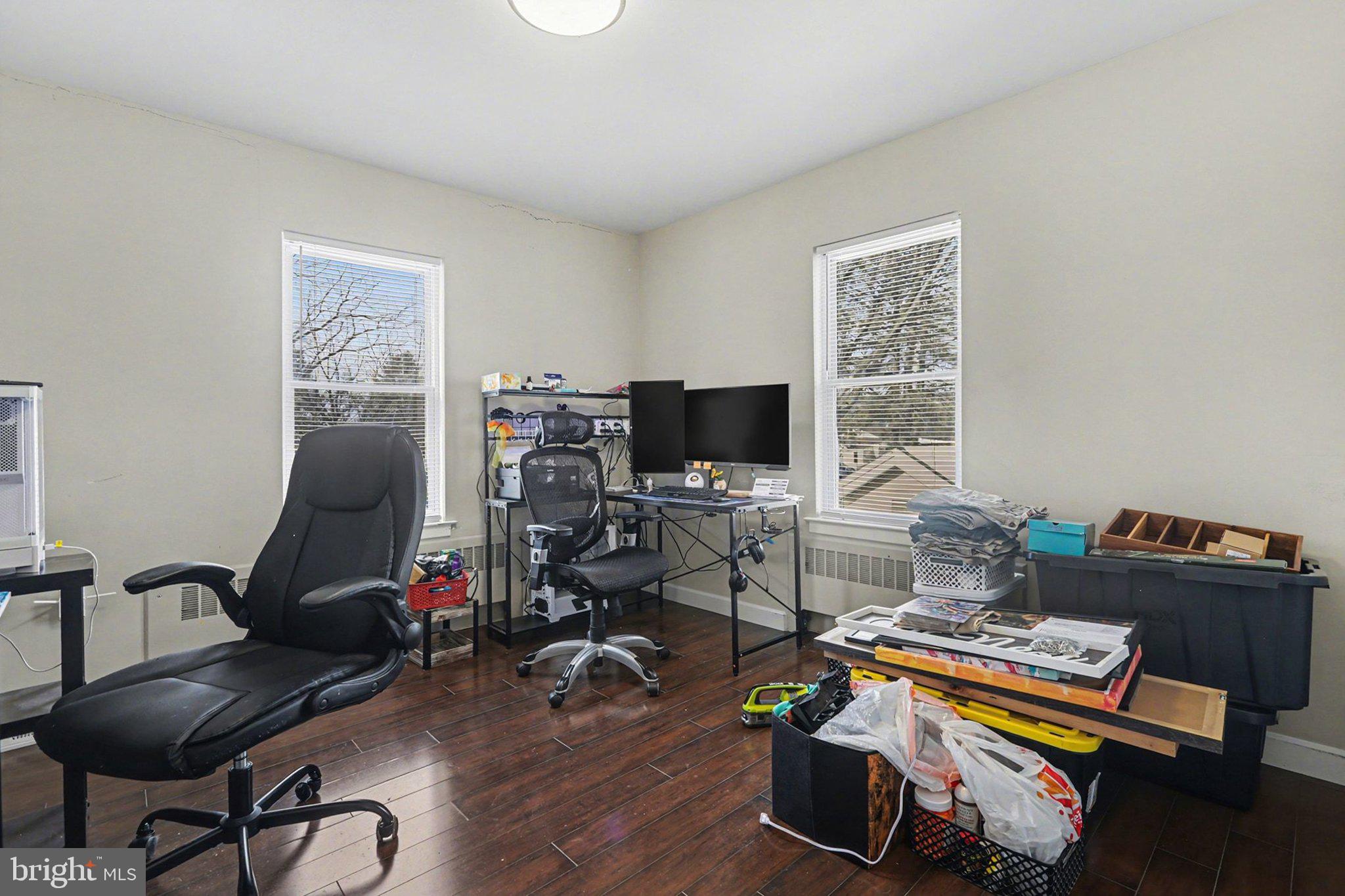 EAST PENNSBORO - Residential