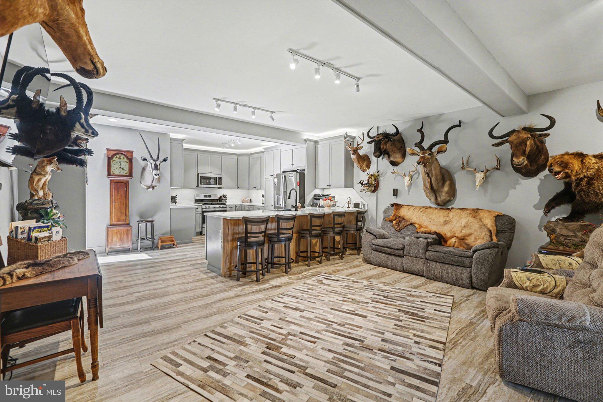 EAST PENNSBORO - Residential