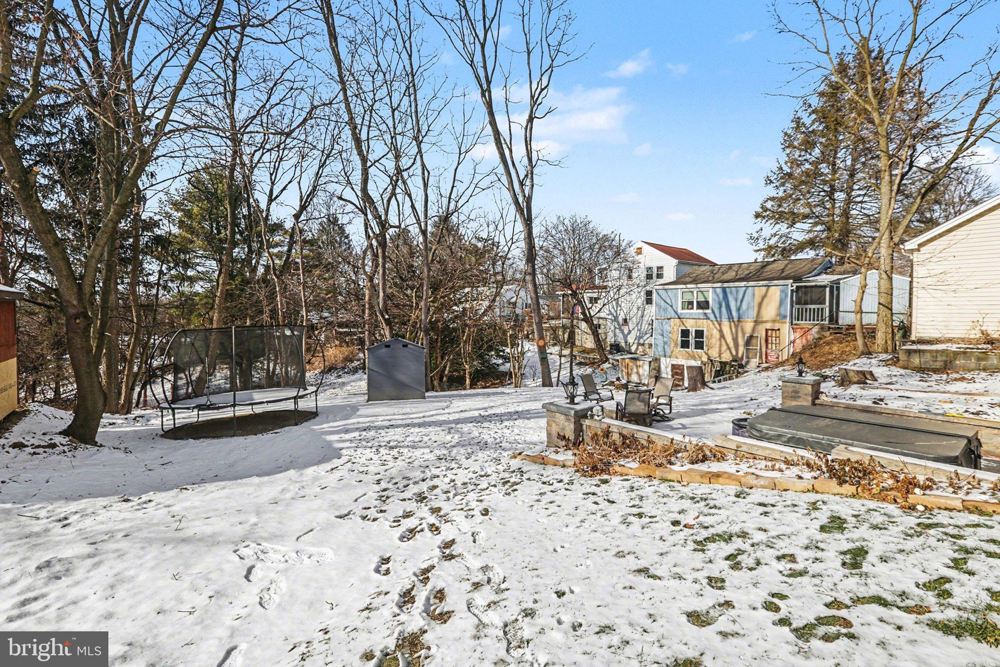 EAST PENNSBORO - Residential