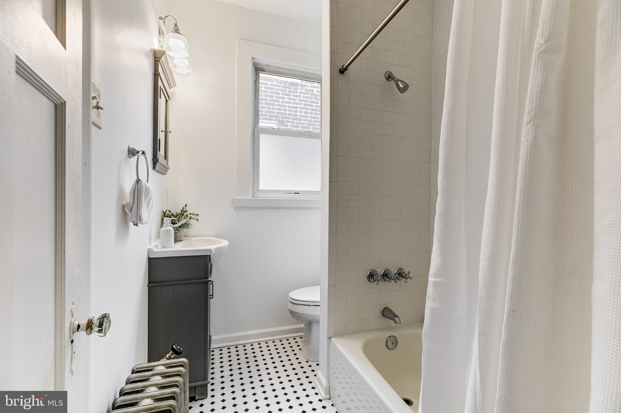 MAYFIELD - Residential